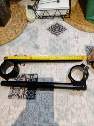 Semi manillares negros