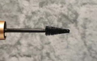 Kiko Milano: Delineador, Máscara y Sombra