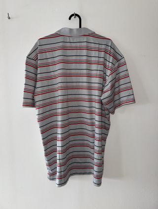 Polo Columbia Listrado Cinza e Vermelho