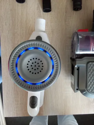 Dos Aspiradoras Verticales Inalámbricas NEGOCIABLE