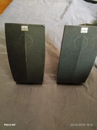 Par de Altavoces Altec Lansing VS2721 Negros