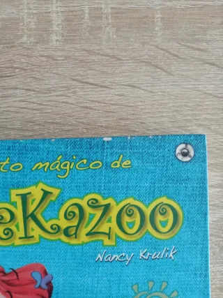 Un Día Horrible En El Cole - Katie Kazoo