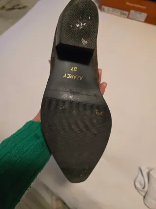 Botas altas verde oliva talla 37