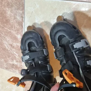 Patines en línea negros