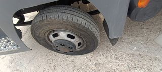 NISSAN ATLEON 56.130 2006