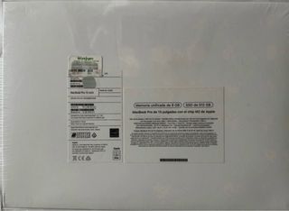 MacBook Pro 13 M2 8GB/512GB Precintado
