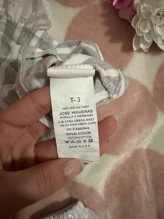 Conjunto bebé camiseta y braguita