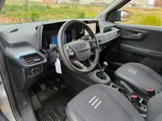 Ford Tourneo Courier 125CV Active 5P