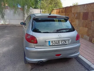 Peugeot 206 2004