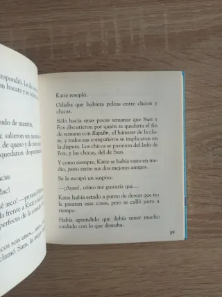 Chicos Contra Chicas - Katie Kazoo