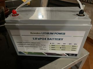 Batería Litio Kcvolro 12V 100Ah LiFePO4