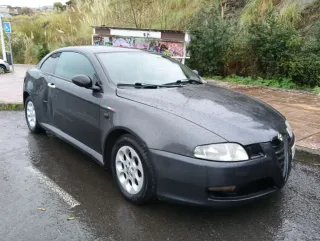 Alfa Romeo GT 2005