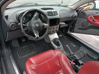 Alfa Romeo GT 2005