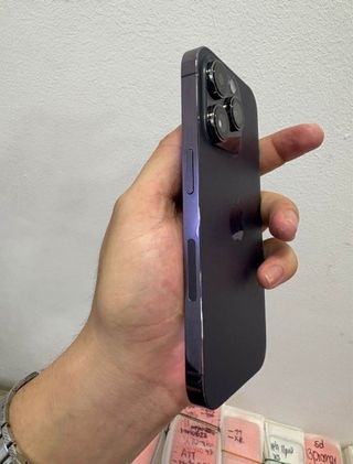 iPhone 14 Pro Max Morado