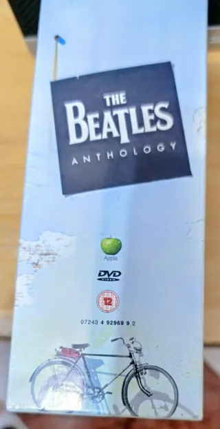 The Beatles Live at BBC y Anthology