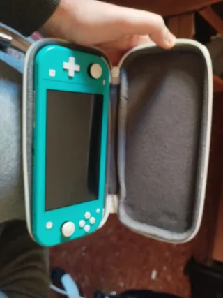 Nintendo switch, con el joystick roto