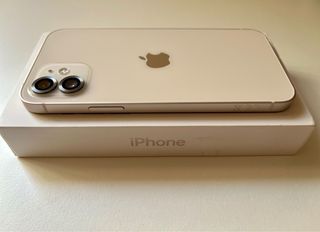 Apple iPhone 12 128GB Batería 98%  IMPECABLE!