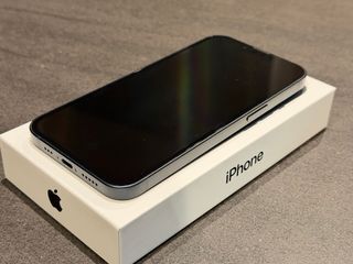 iPhone 13 128GB Negro
