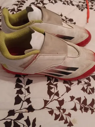 Botas de fútbol Nike niño naranja