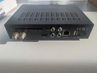 Engel Engelsat RS8100Y Receptor Satélite HD