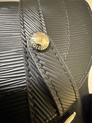 Mochila Louis Vuitton Negra