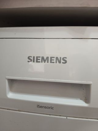Lavadora Siemens iQ300 8KG