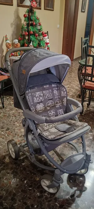 Carro de bebé Lorelli gris