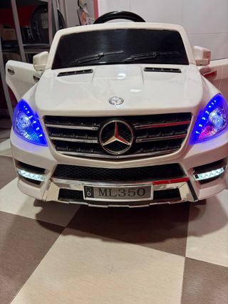 Coche niño/a batería Mercedes ML350