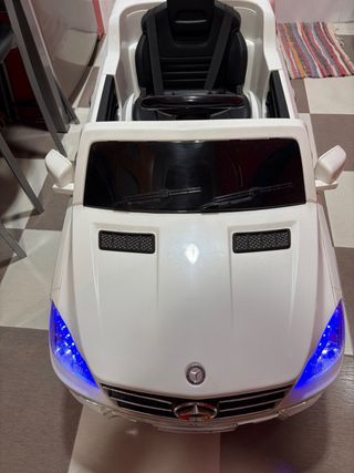 Coche niño/a batería Mercedes ML350