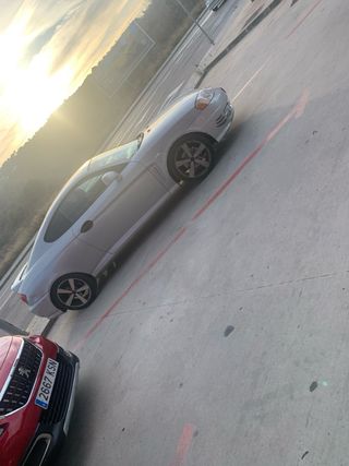 Hyundai Coupe 2003 averiado