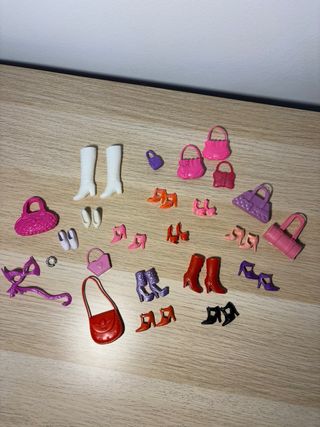 Accesorios Barbie: Bolsos y Zapatos