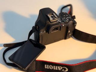 Canon EOS 250D | Pack Completo  (4K y Wifi)