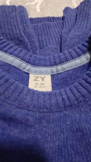 Camisola azul para criança