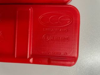 Triángulos Señalización Volvo Originales