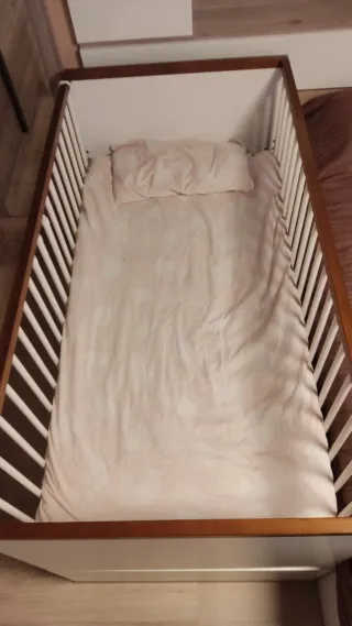 Cuna de madera evolutiva