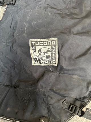 Manta Tucano TMAX Negra