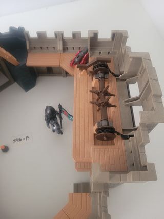 Castillo de los Caballeros del Hlacón de Playmobil