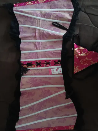 Corsetto burlesque rosa fucsia e oro