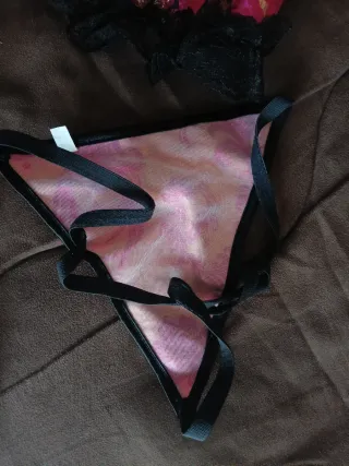 Corsetto burlesque rosa fucsia e oro