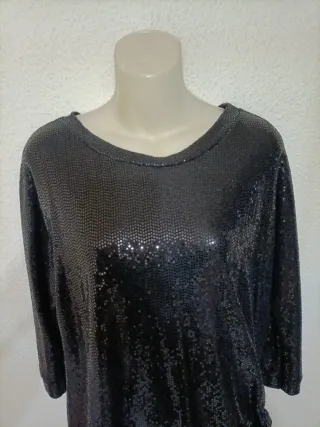 Blusa negra lentejuelas talla única