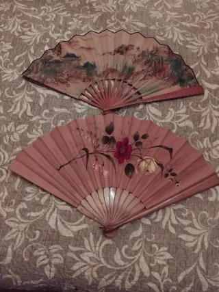 2 Antichi ventagli decorati