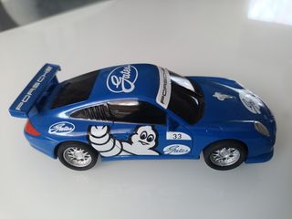 2 Scalextric compact Porsche 911