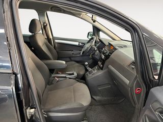 Opel Zafira Family