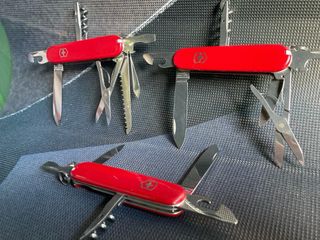 3 Canivetes Victorinox :Huntsman, Climber, Spartan
