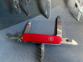 3 Canivetes Victorinox :Huntsman, Climber, Spartan