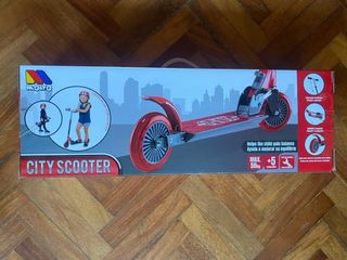 Patinete infantil rojo