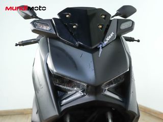 YAMAHA X-MAX 125