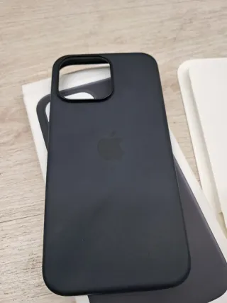 Funda Silicona Apple MagSafe iPhone Negra