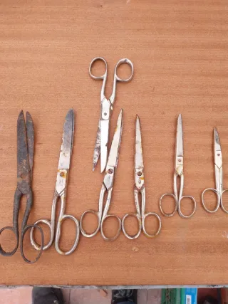 Set di forbici antiche