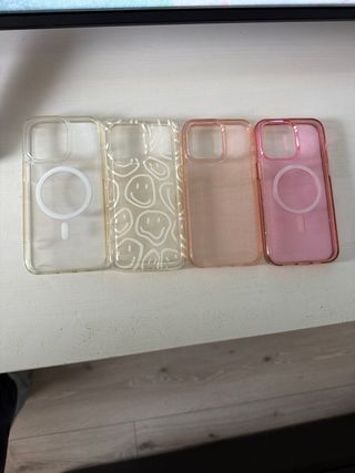 4 Fundas iPhone 15 Pro Max